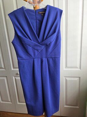 Adrienne Vittadini size 8 Dress Periwinkle Blue